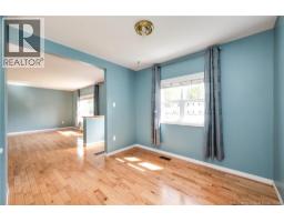 295 Buckingham Avenue, photo 11