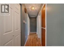 295 Buckingham Avenue, photo 14