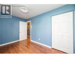 295 Buckingham Avenue, photo 18
