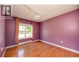 295 Buckingham Avenue, photo 19