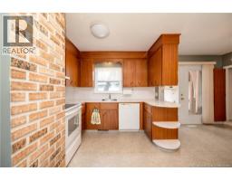295 Buckingham Avenue, photo 23