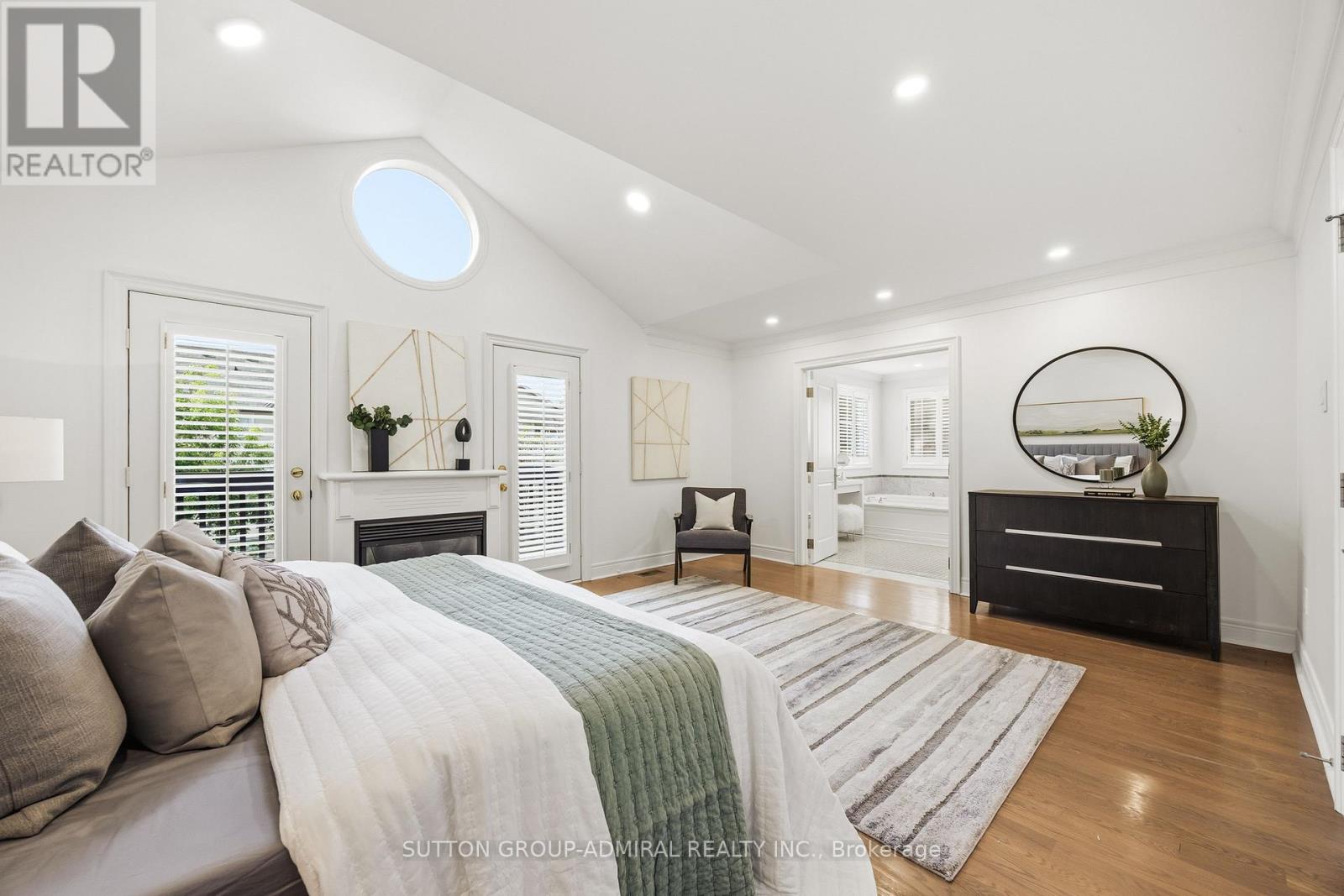 568 FAIRLAWN AVENUE - 28