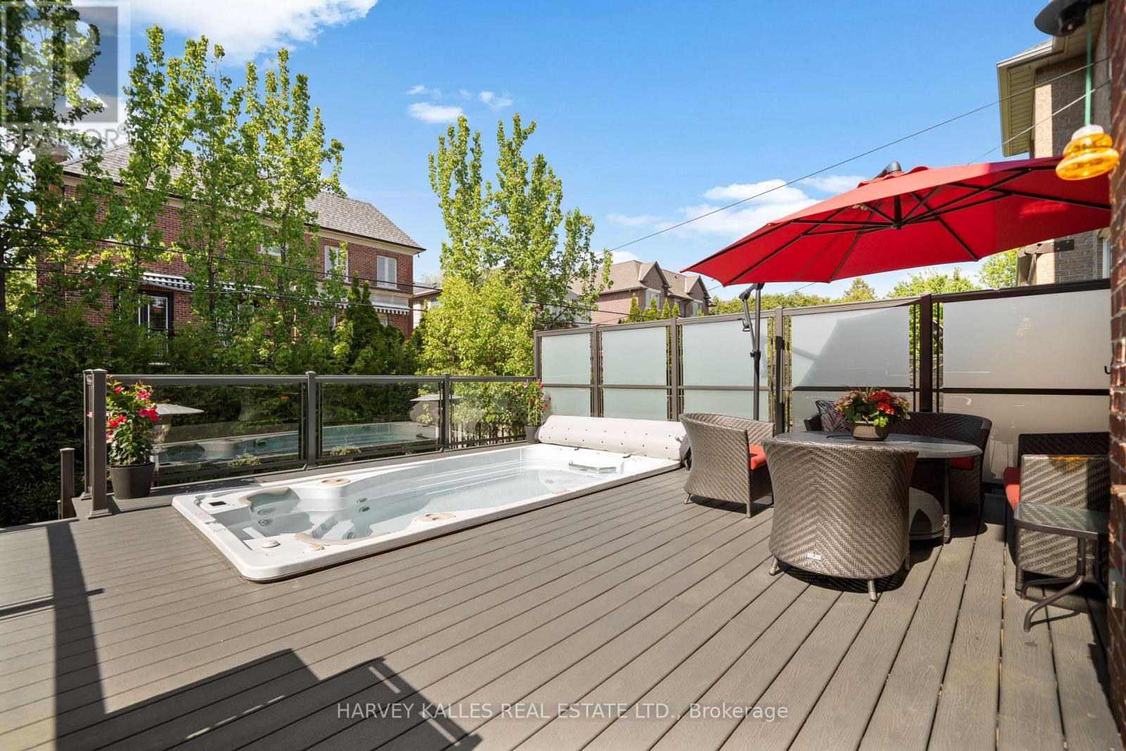 466 GLENGARRY AVENUE - 43