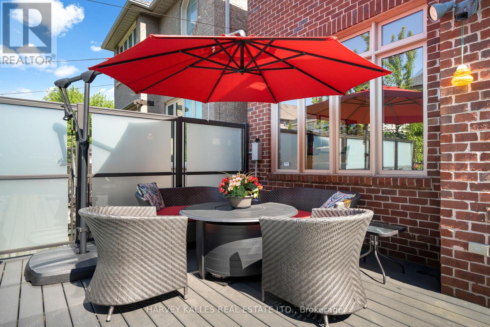 466 GLENGARRY AVENUE - 44