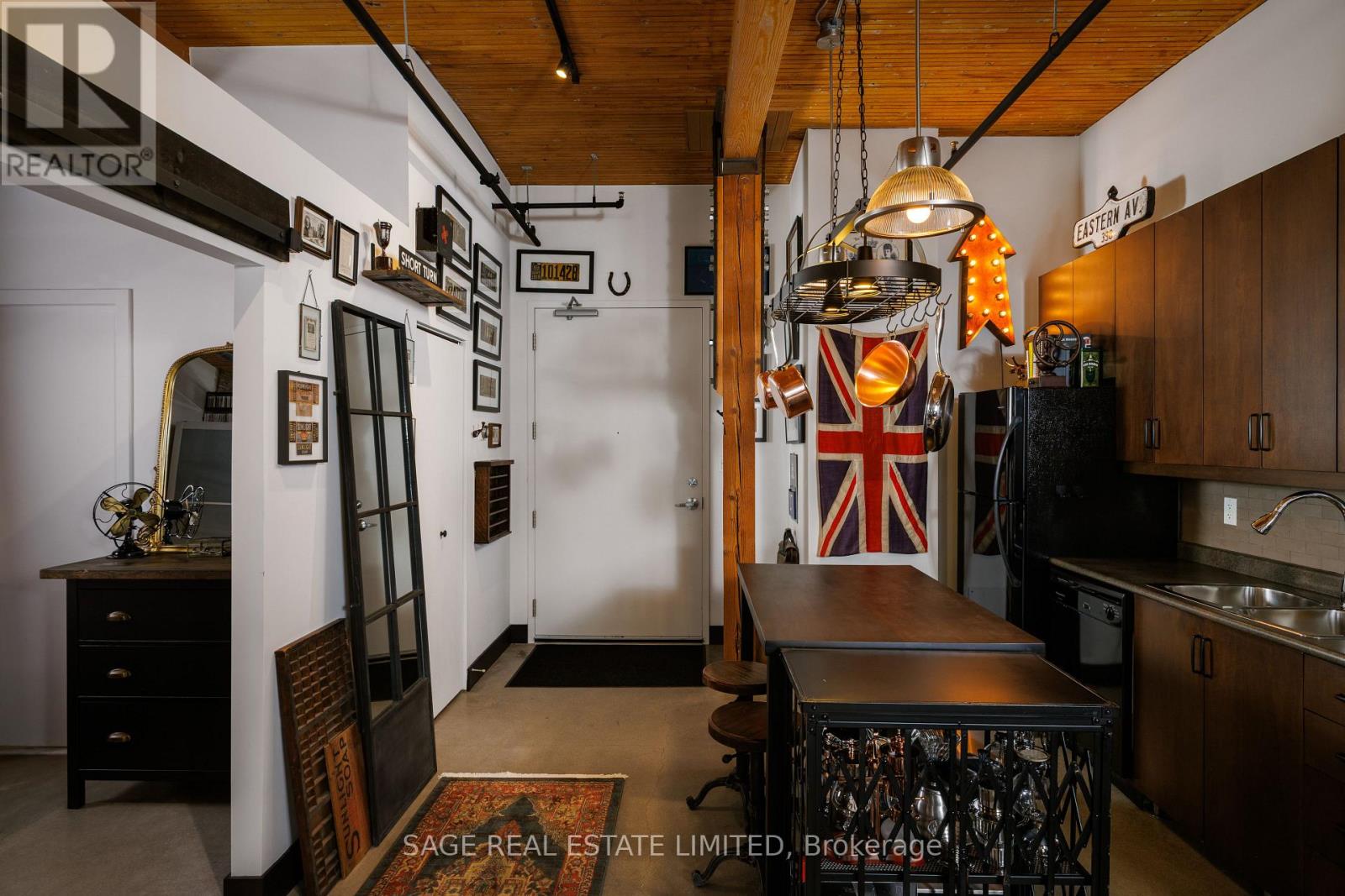 #510 68 BROADVIEW AVENUE - Image 2