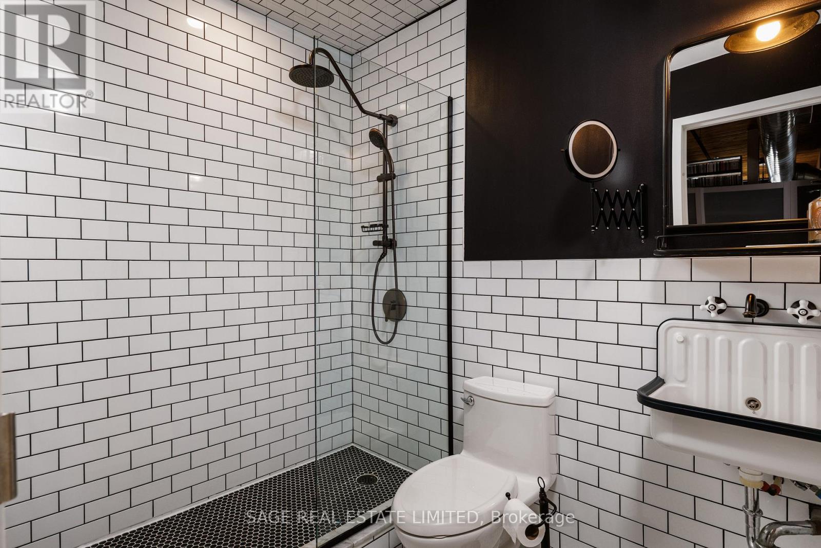#510 68 BROADVIEW AVENUE - 28
