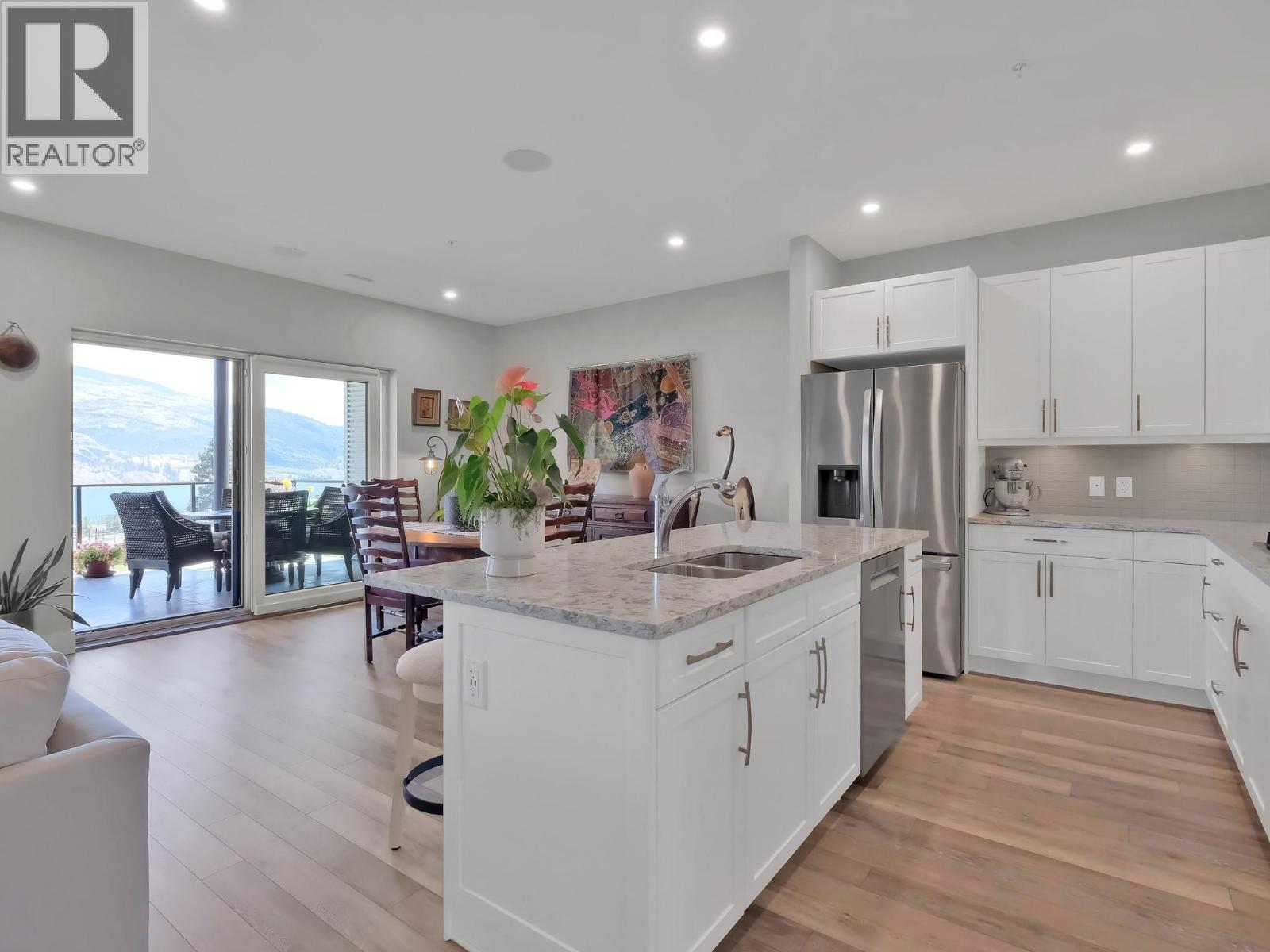 100 VISTA Way Unit# 132, Penticton