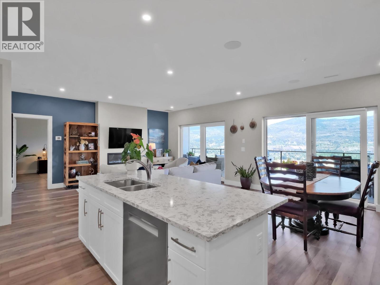 100 VISTA Way Unit# 132, Penticton