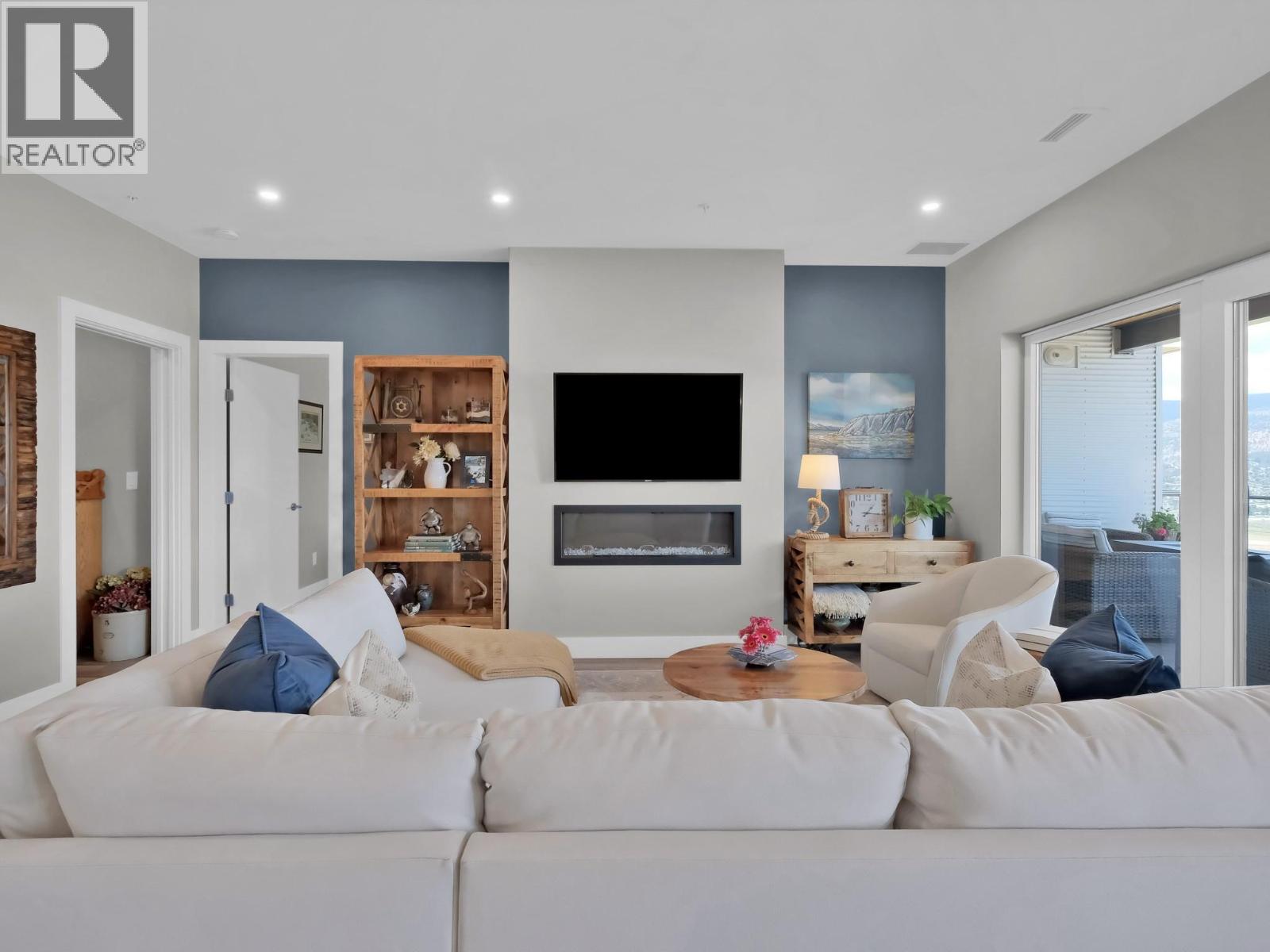 100 VISTA Way Unit# 132, Penticton