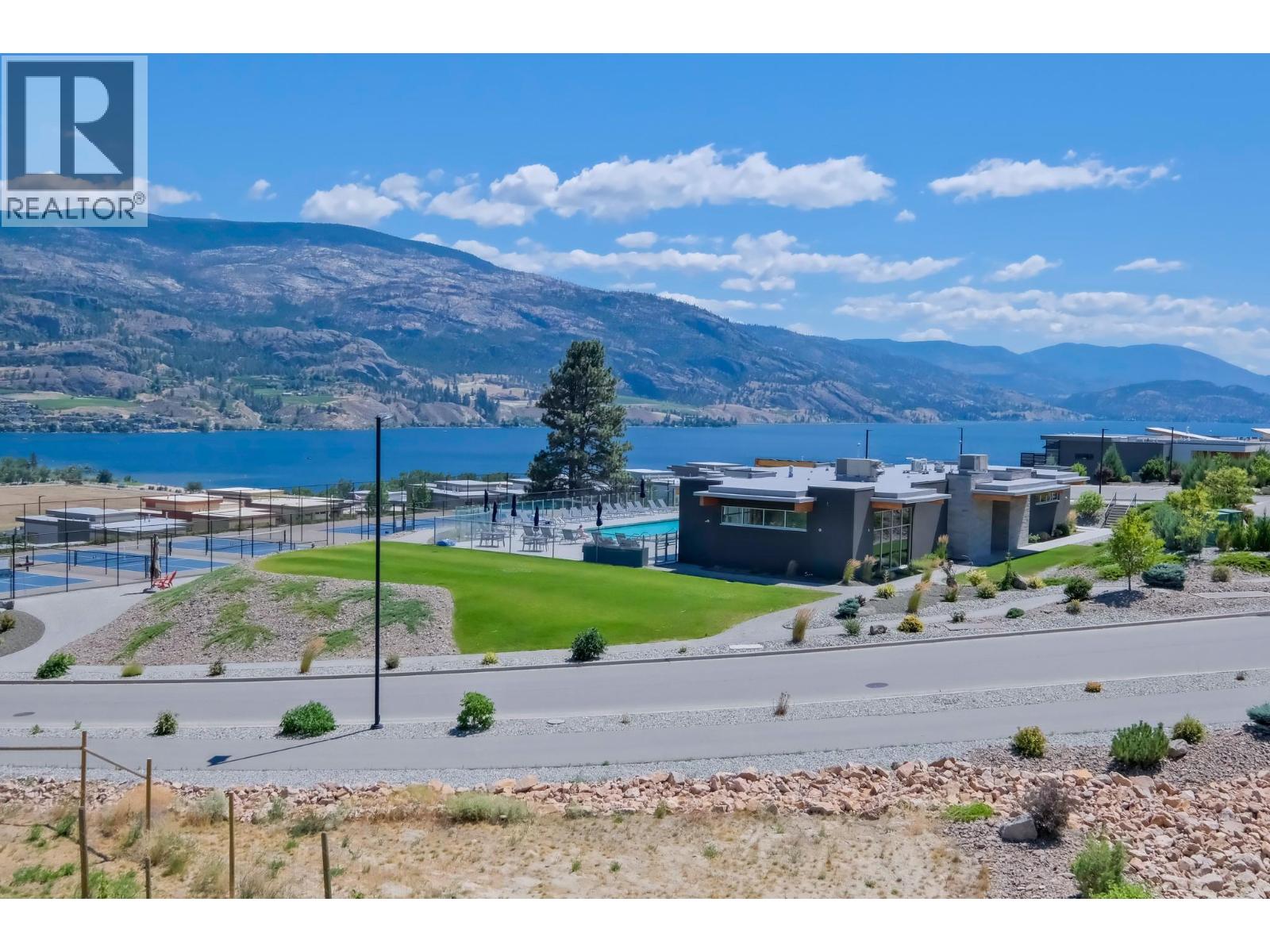 100 VISTA Way Unit# 132, Penticton