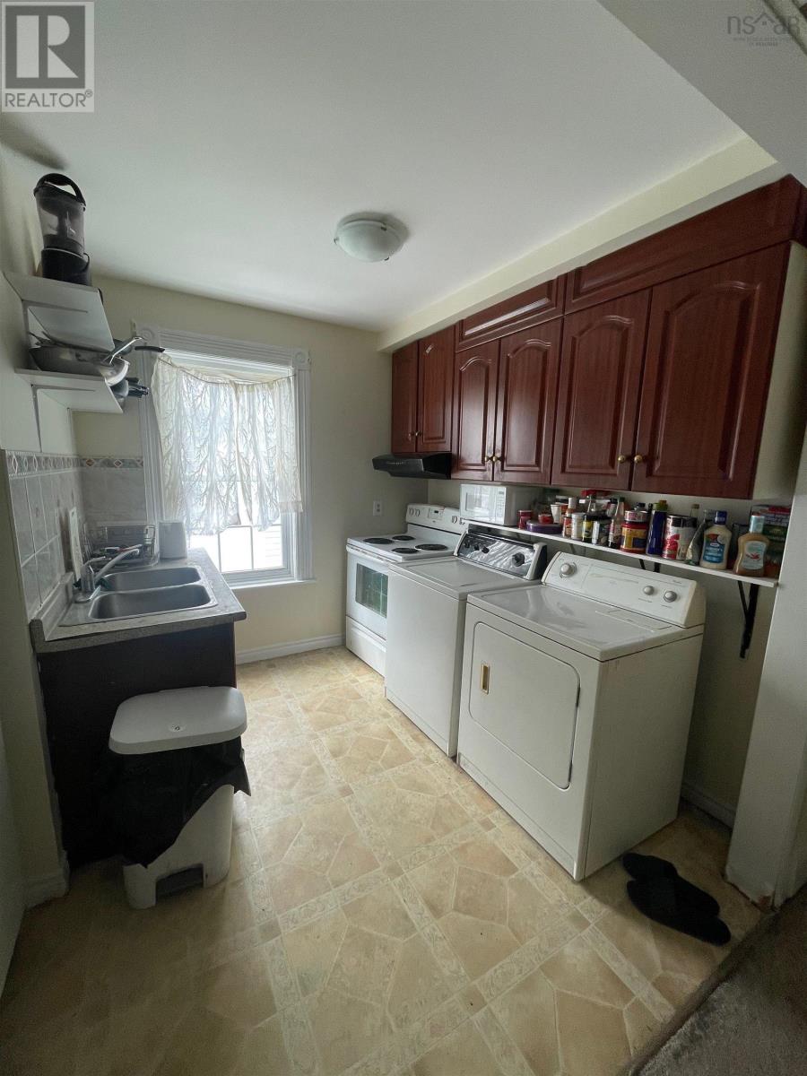 34 Amelia Street - 12