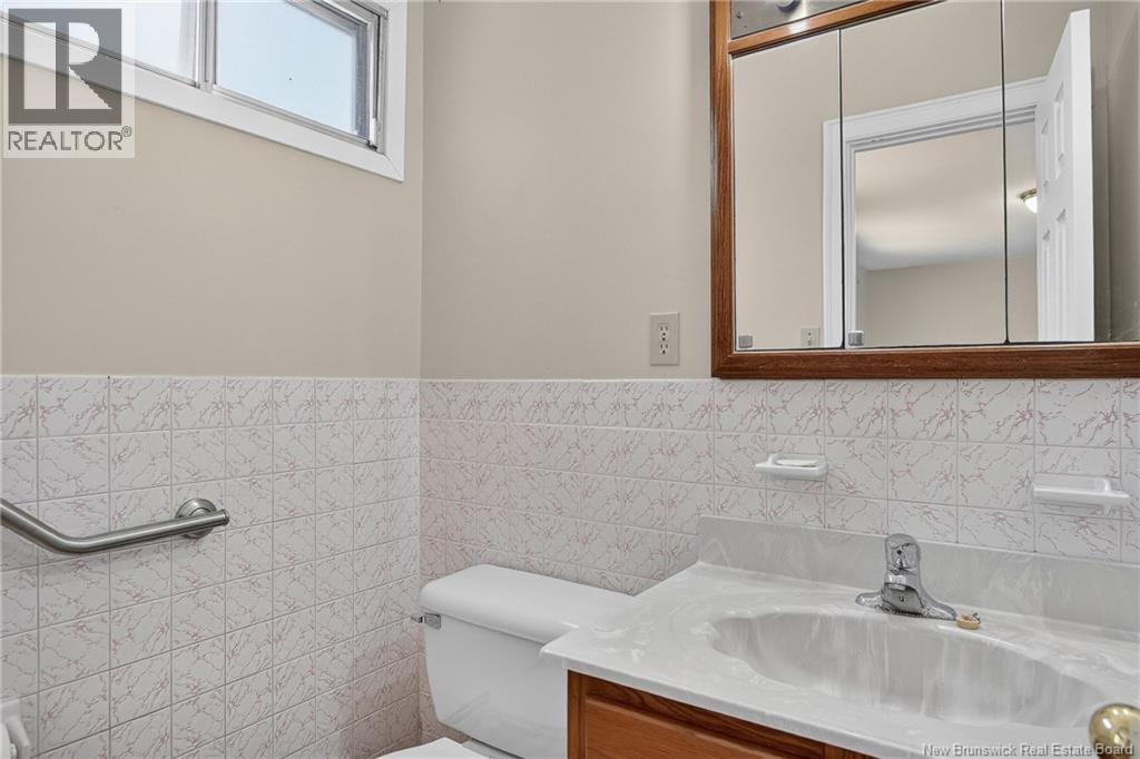 25 Eriskay Drive - 25