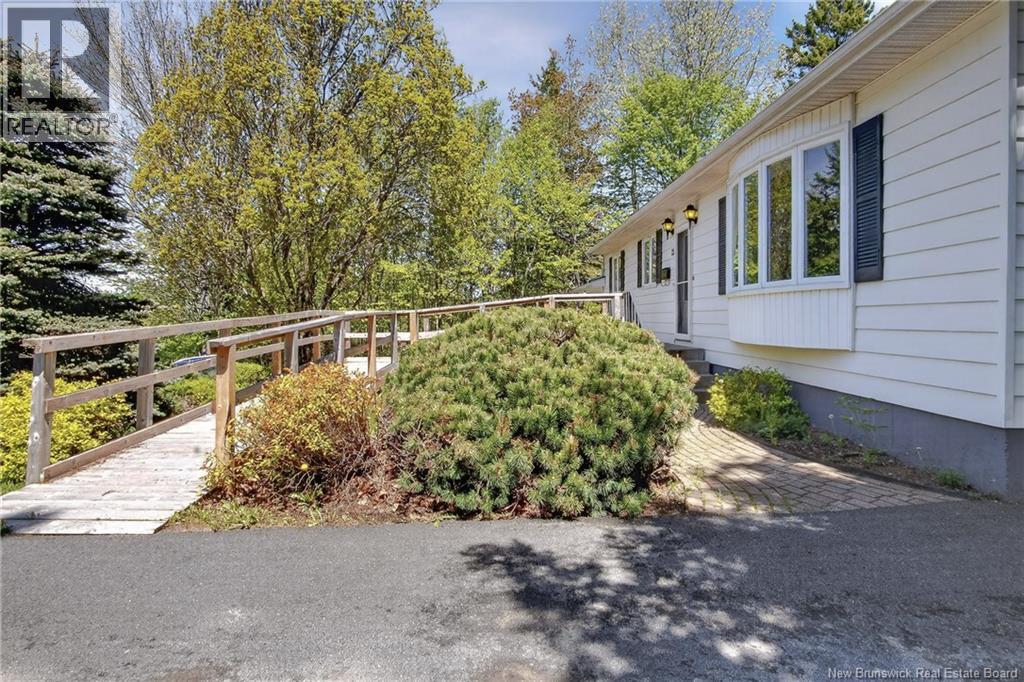 25 Eriskay Drive - 4