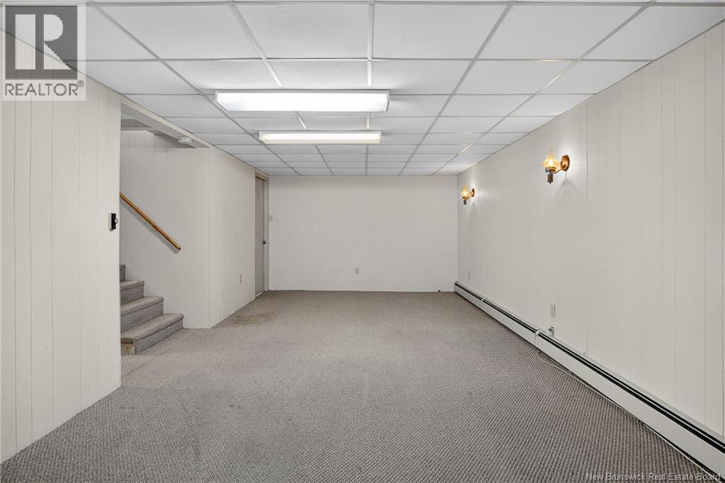 25 Eriskay Drive - 27