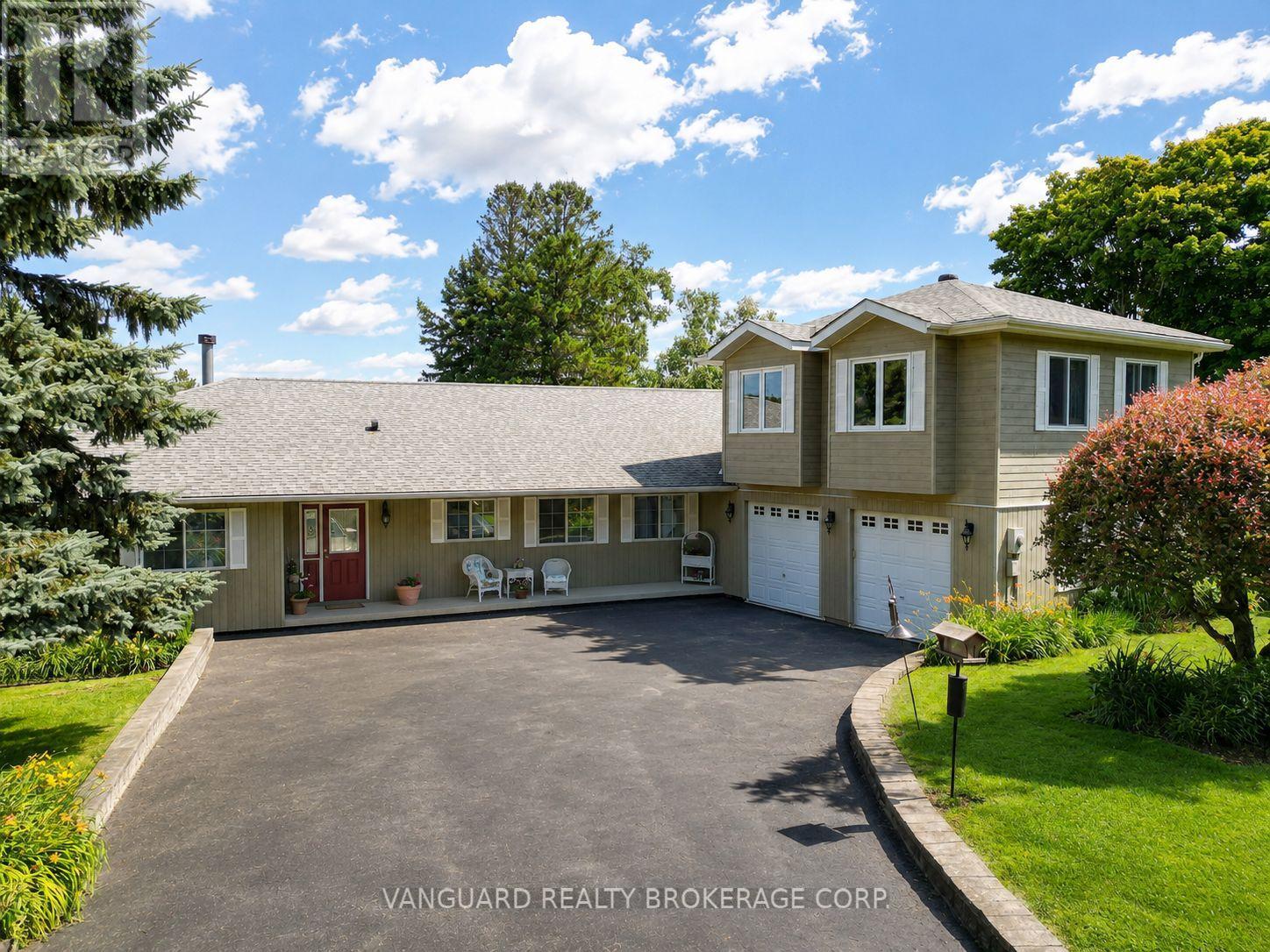 835 WOODLAND DRIVE - 1