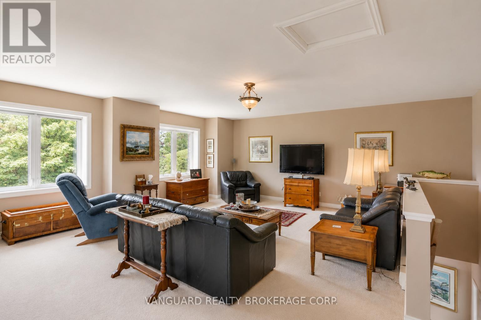 835 WOODLAND DRIVE - 26