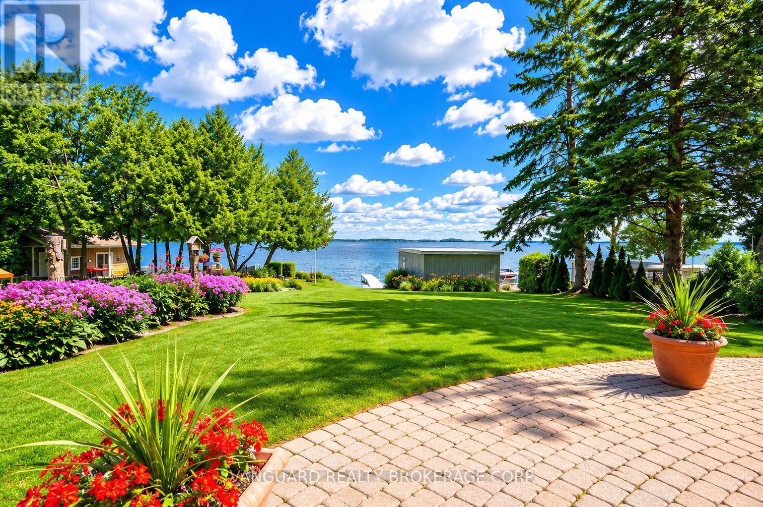 835 WOODLAND DRIVE - 37
