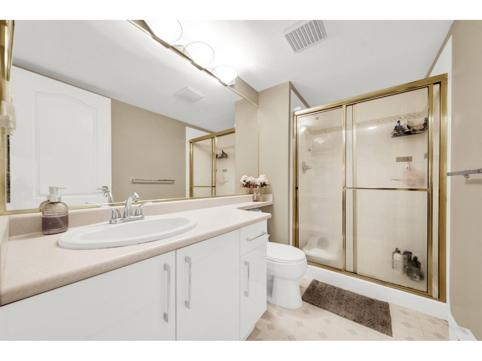 209 15298 20 AVENUE, Surrey