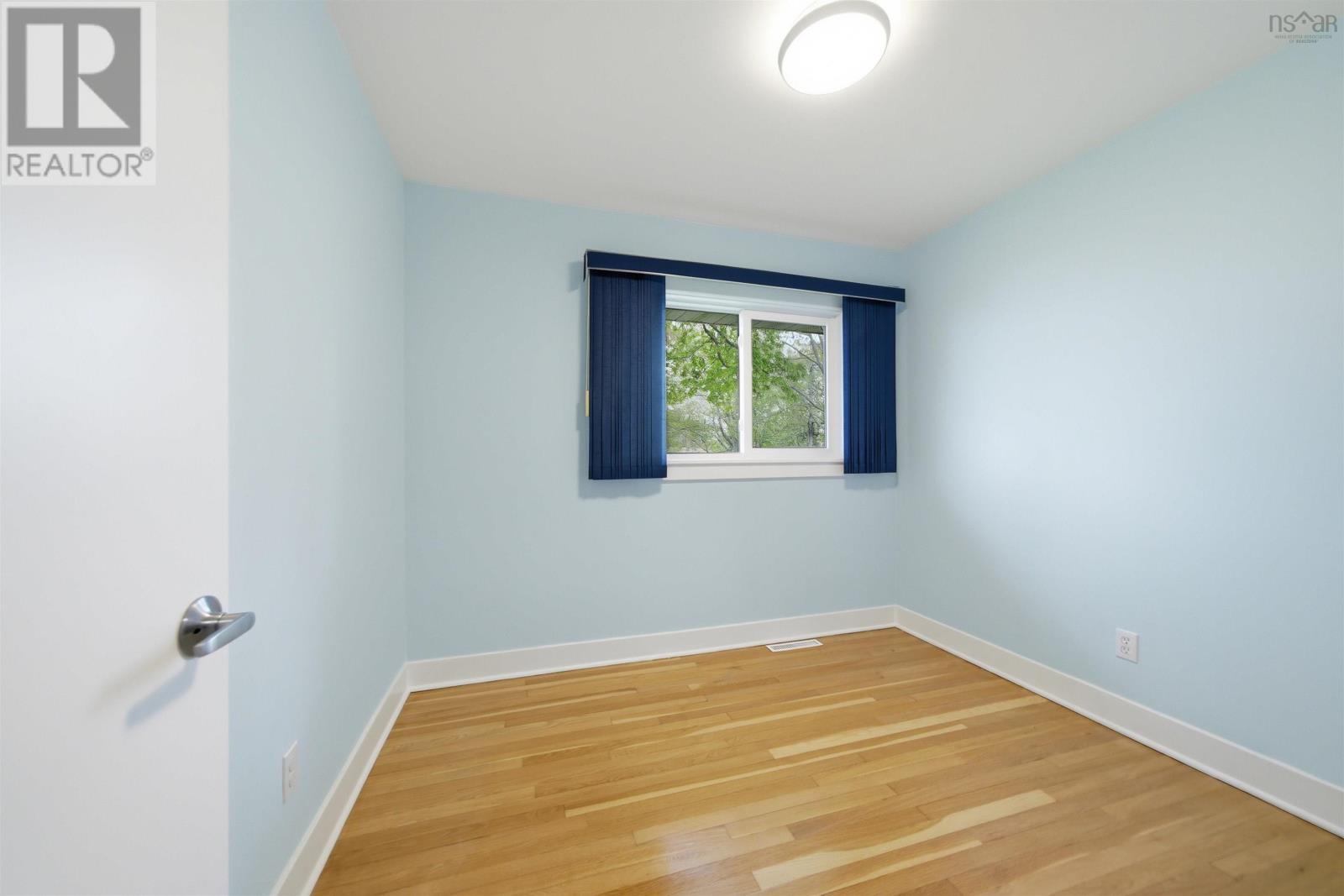 26 Gateway Road - 34