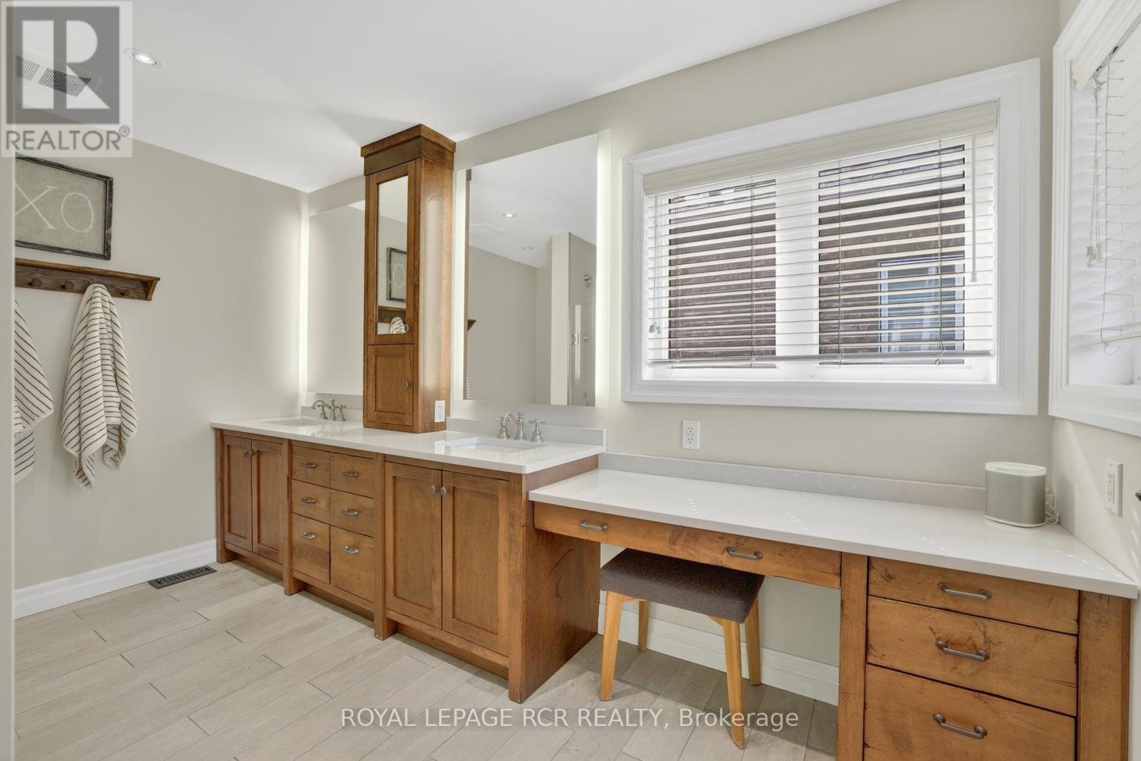 63 CAMPBELL DRIVE - 24