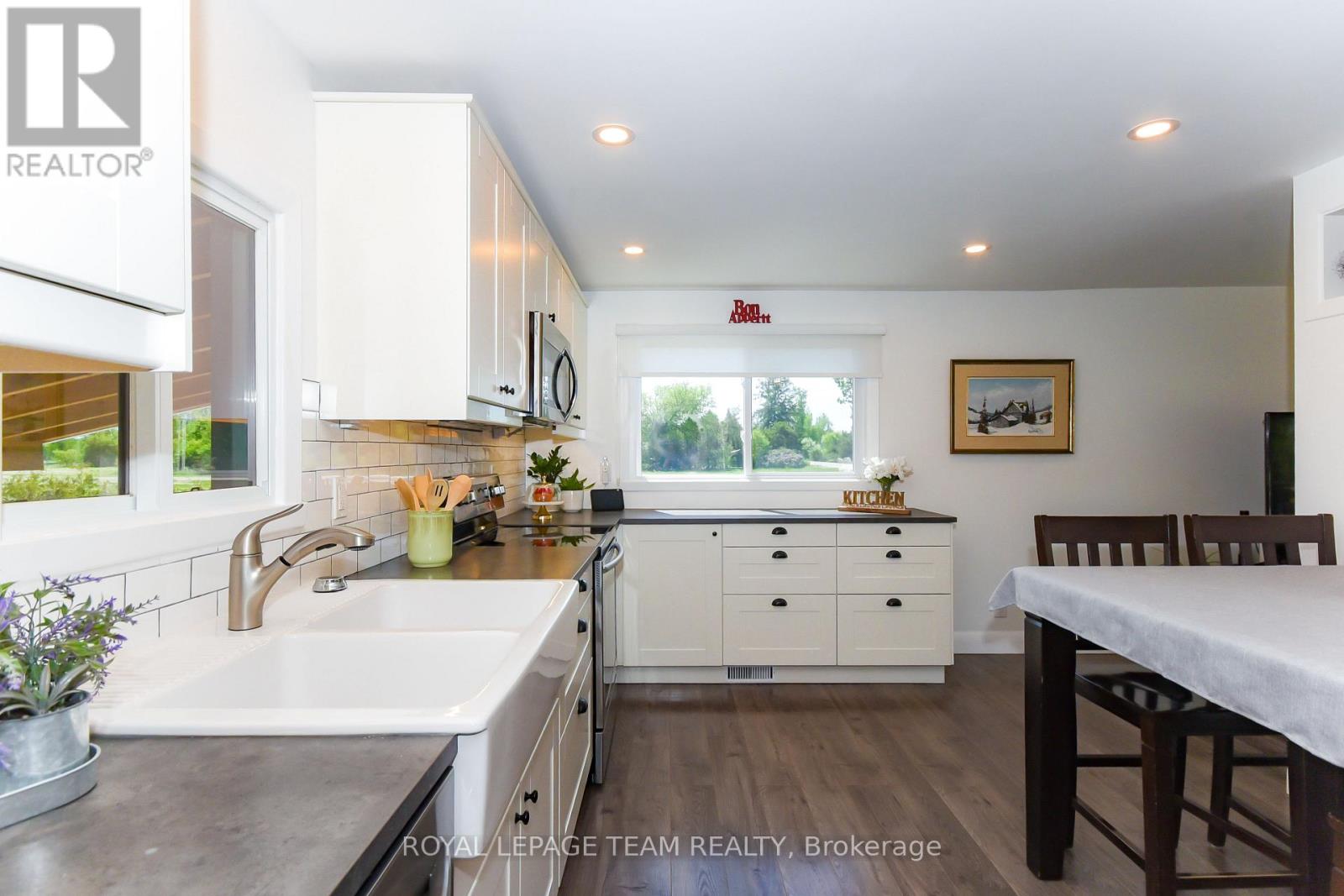 3599 NIXON DRIVE - 7