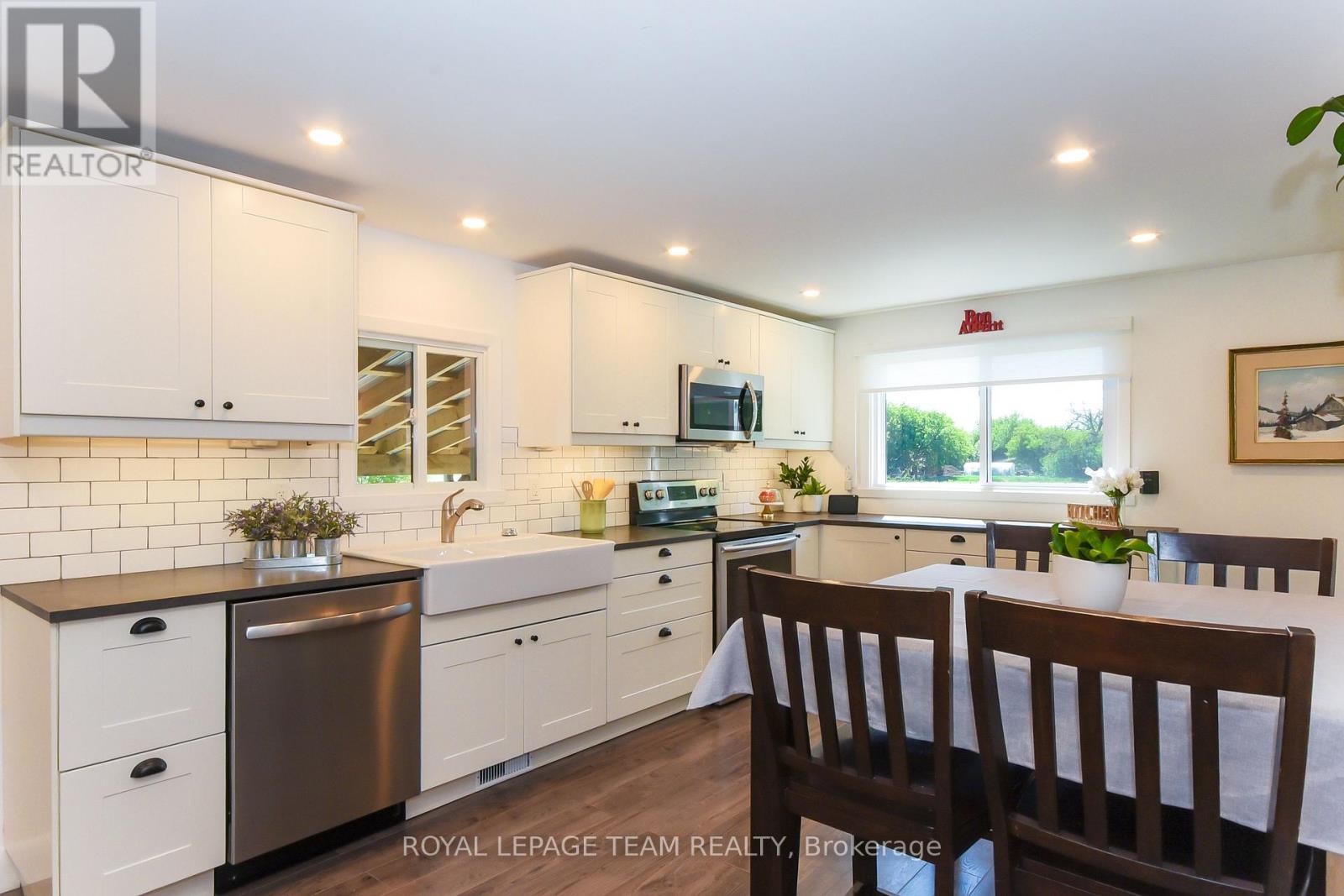 3599 NIXON DRIVE - 8