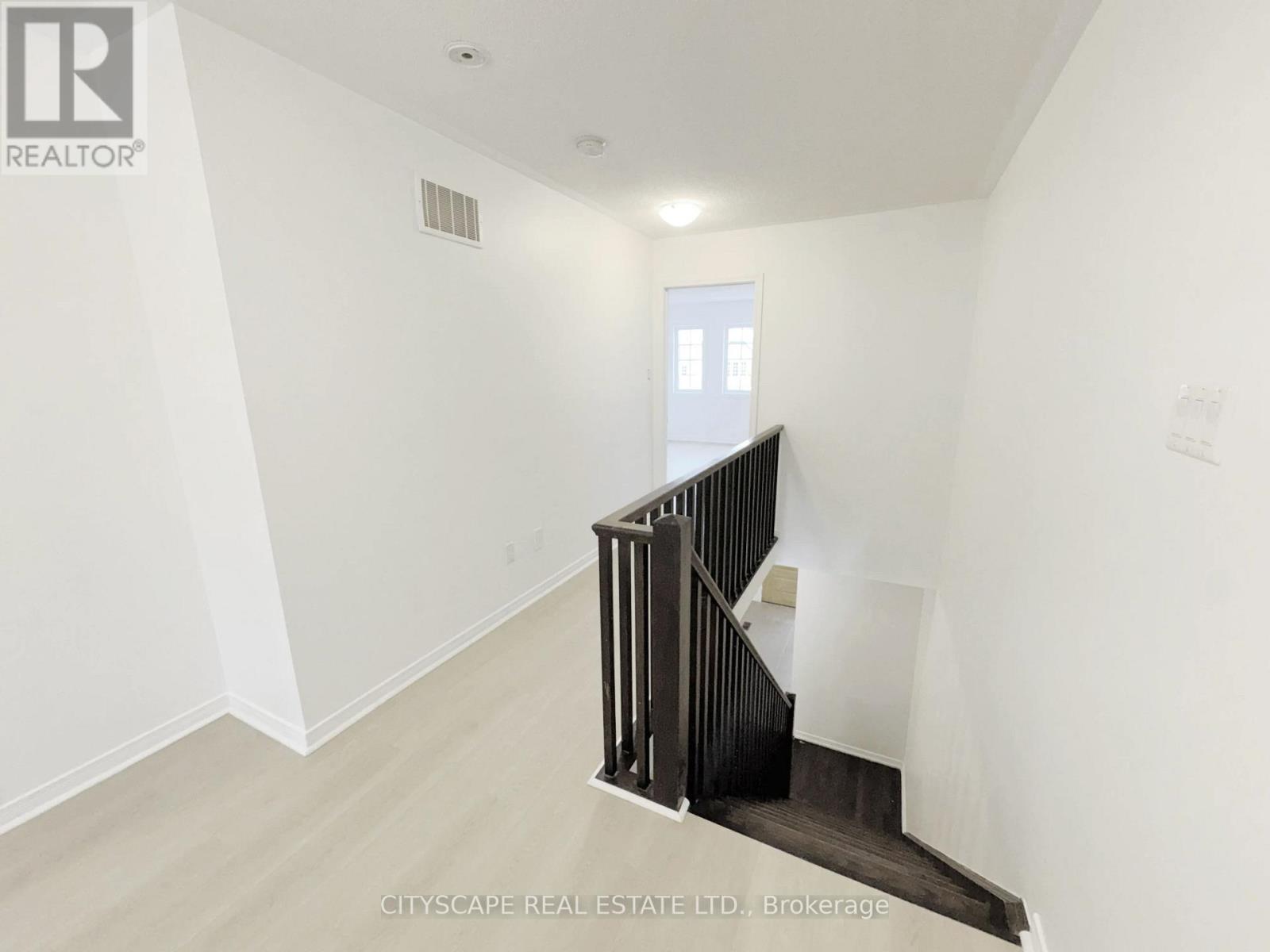 64 HONEYVIEW TRAIL - 12