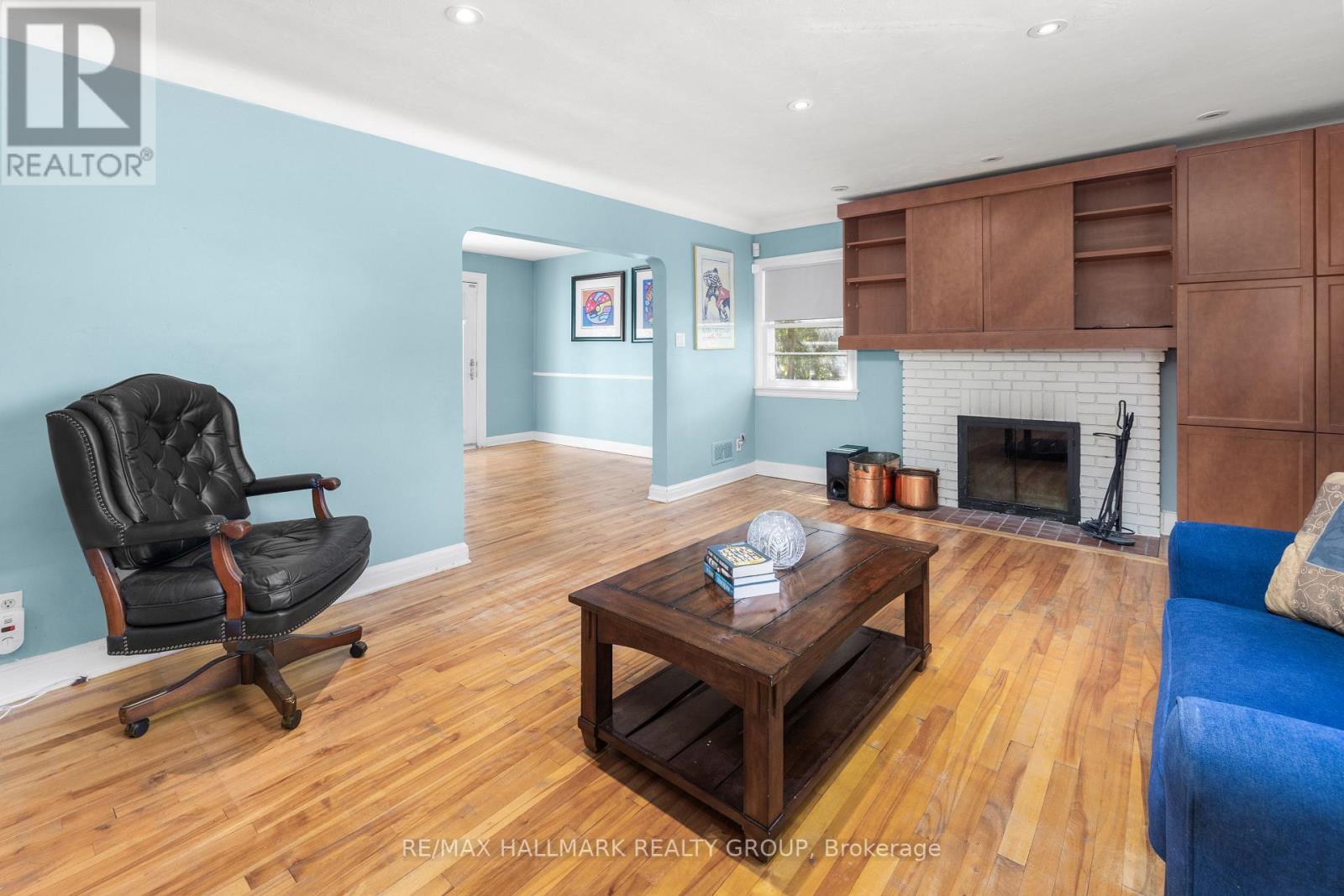 824 BYRON AVENUE - 8