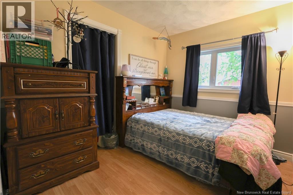 5 Pelton Street - 10
