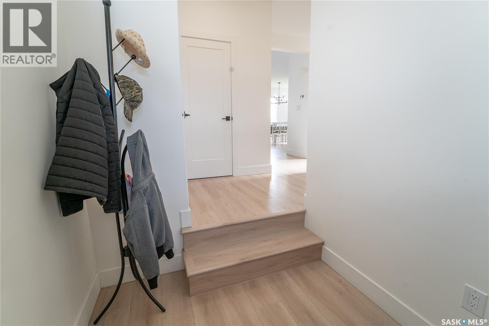 916 Feheregyhazi BOULEVARD - Image 3