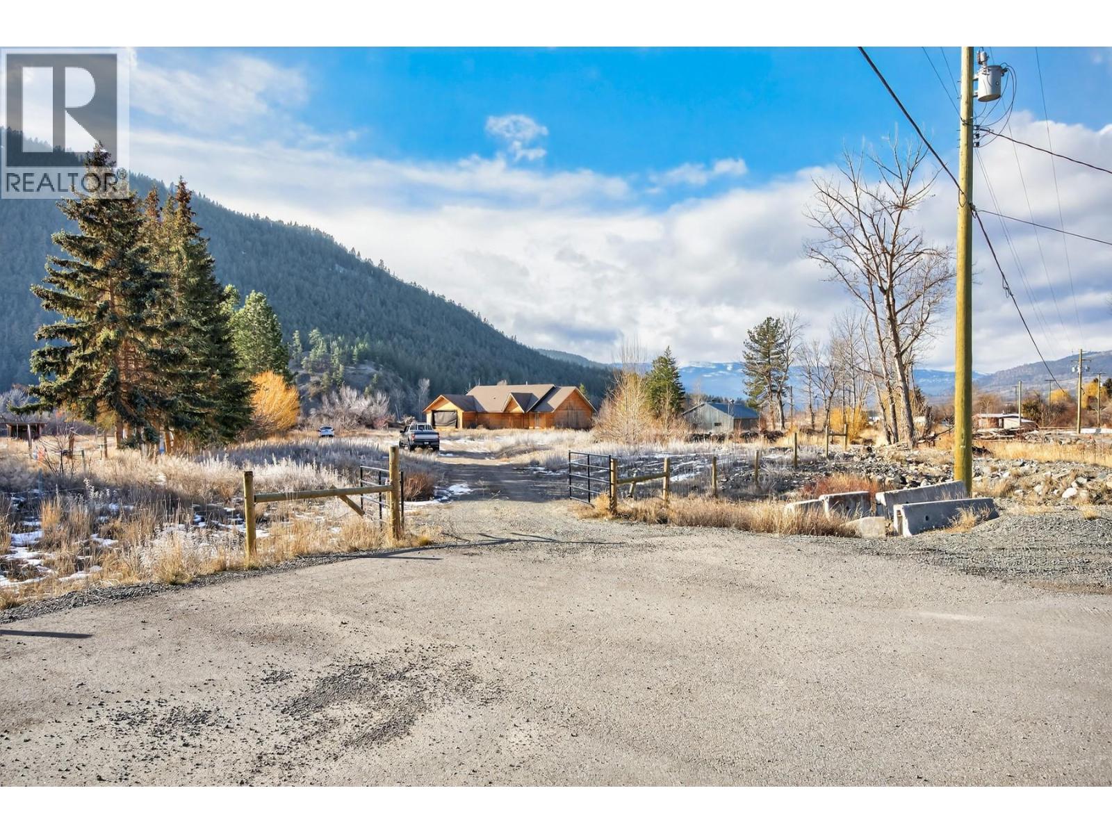 390 COYLE Place, Merritt
