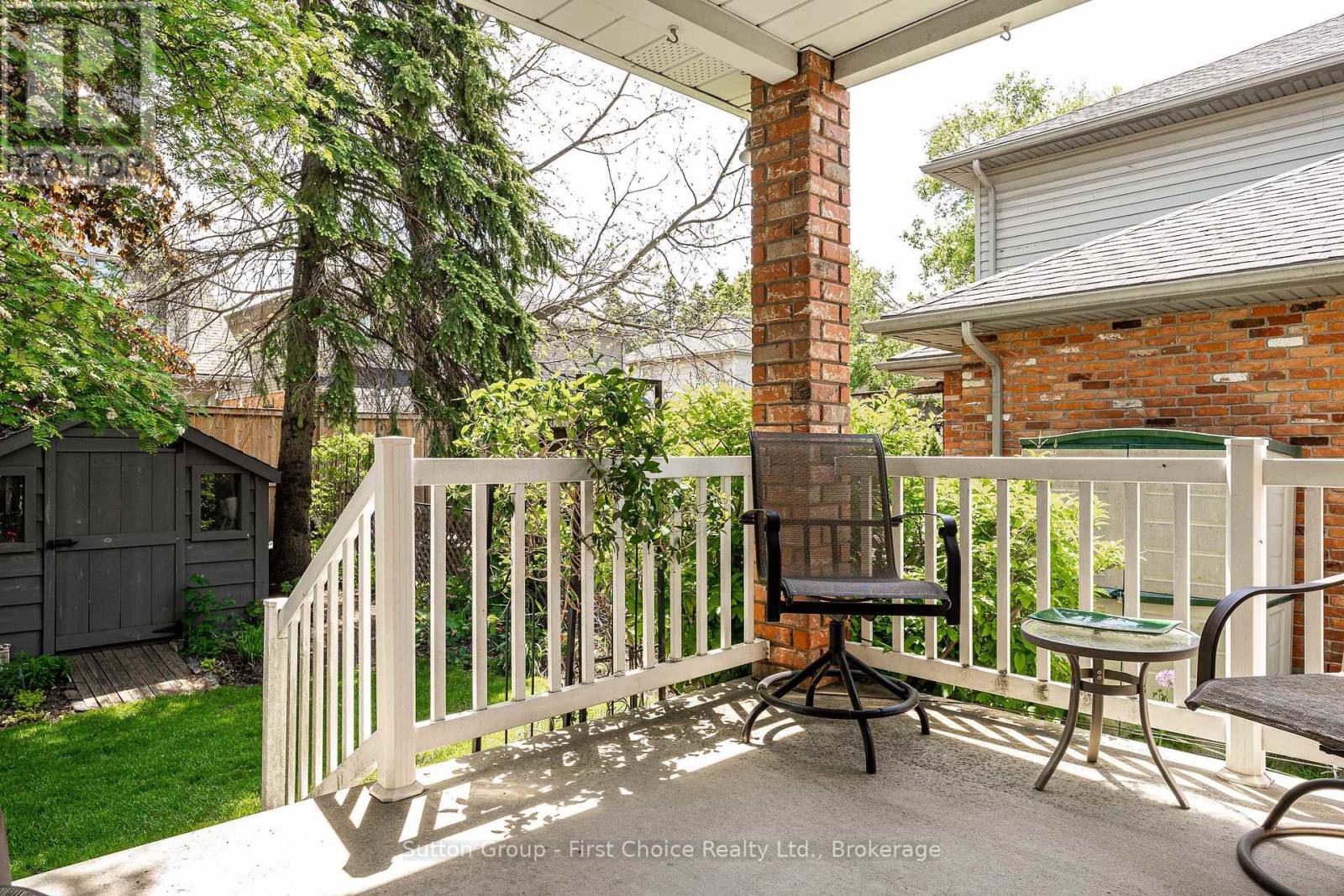 25 WHITE STREET - 46