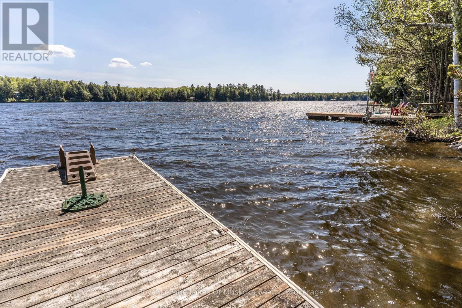 1082 LAKESHORE DRIVE S - 27