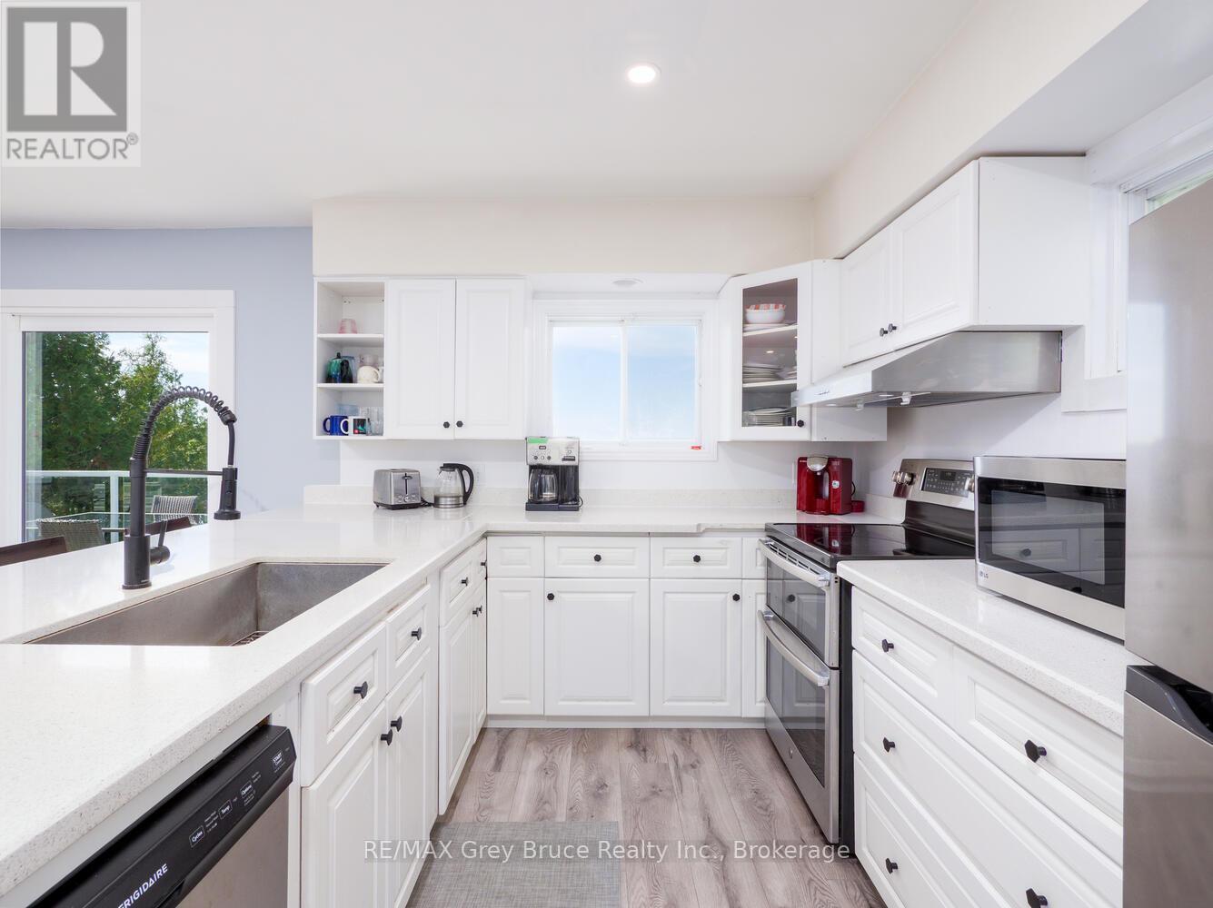 952 DORCAS BAY ROAD - 5