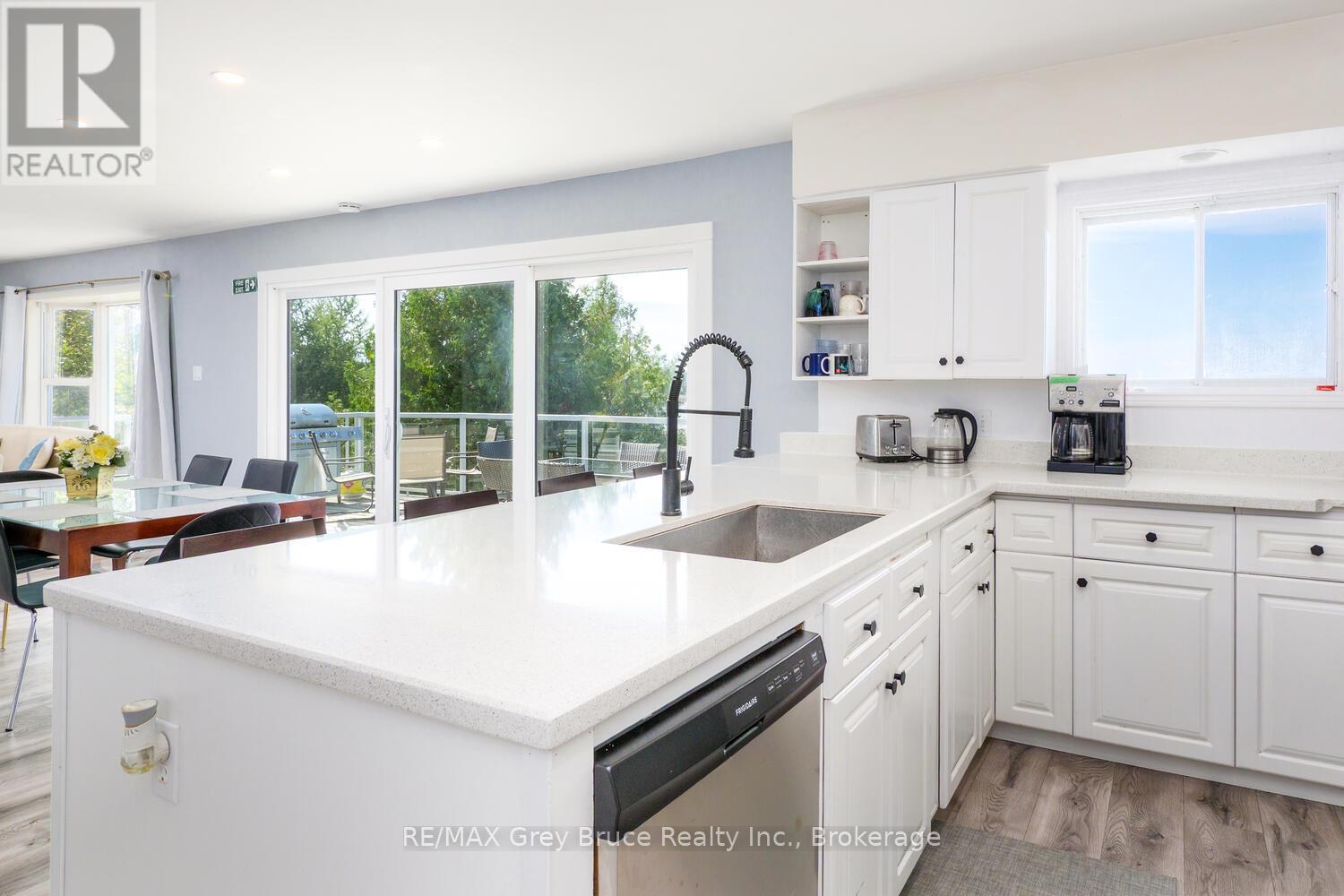 952 DORCAS BAY ROAD - 7