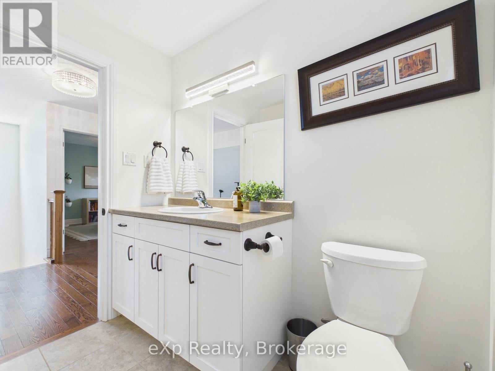 513 CREEKWOOD DRIVE - 29