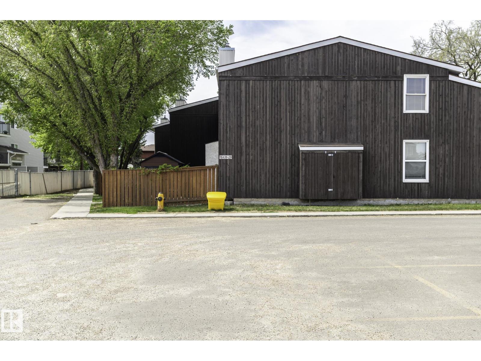 18439 66 AV NW - Image 3