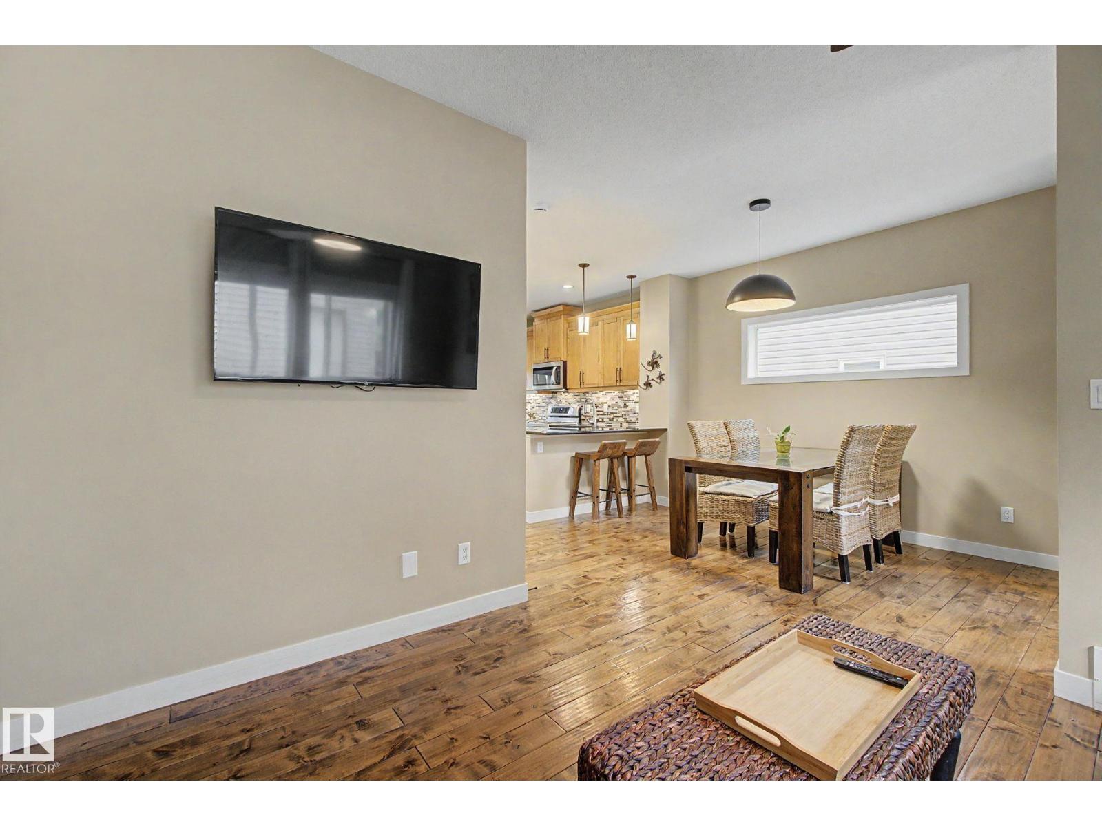 9704 221 ST NW - 16