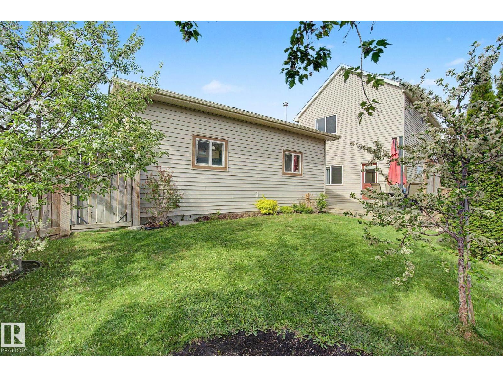9704 221 ST NW - 45