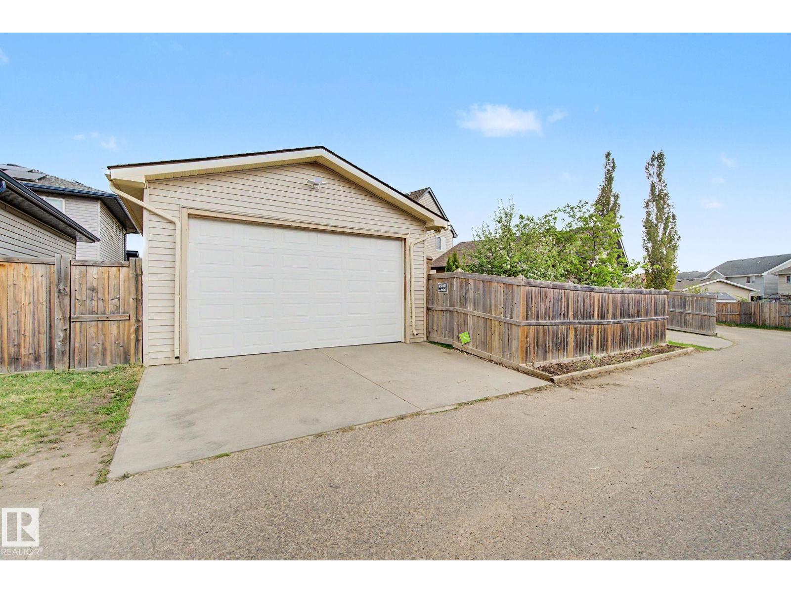 9704 221 ST NW - 46