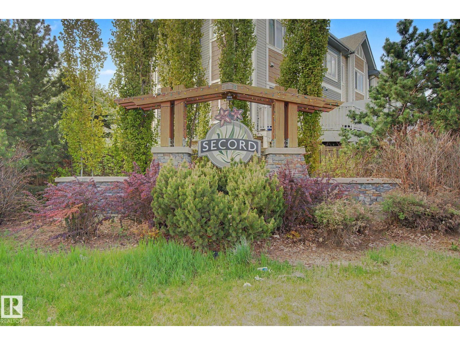 9704 221 ST NW - 47