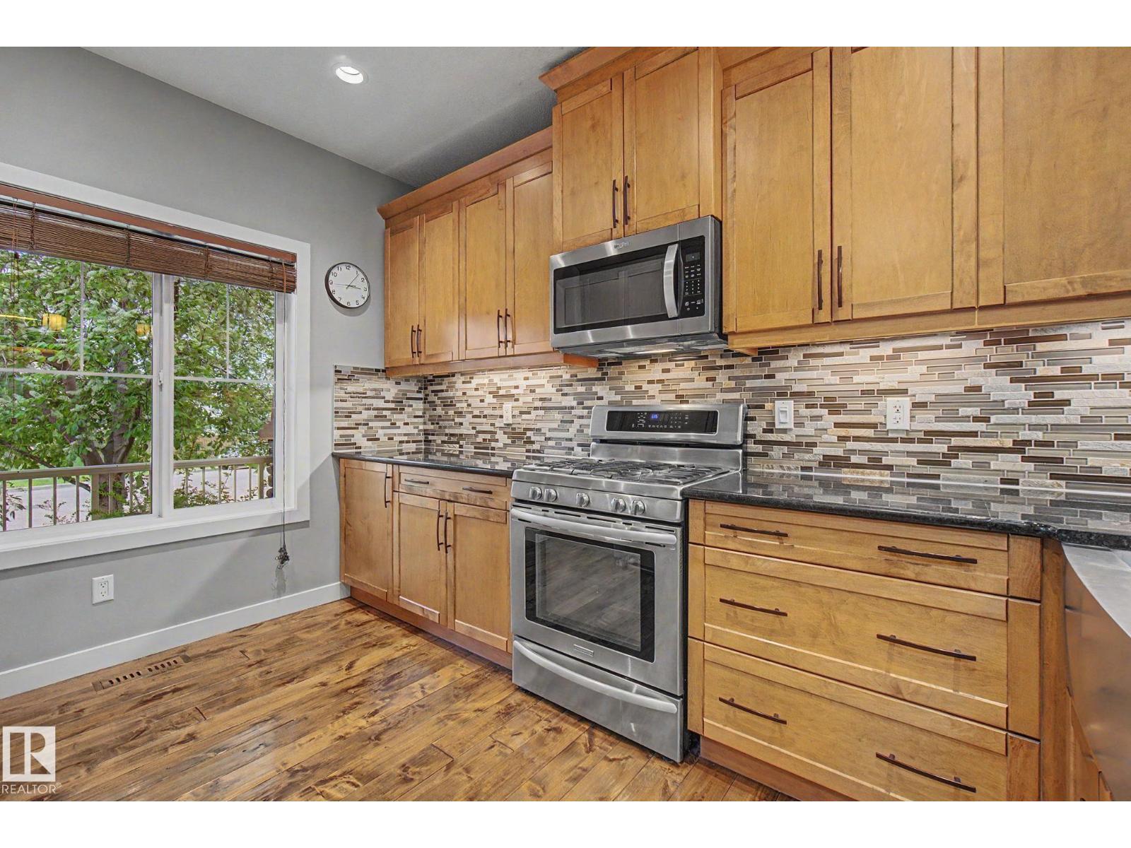 9704 221 ST NW - 7