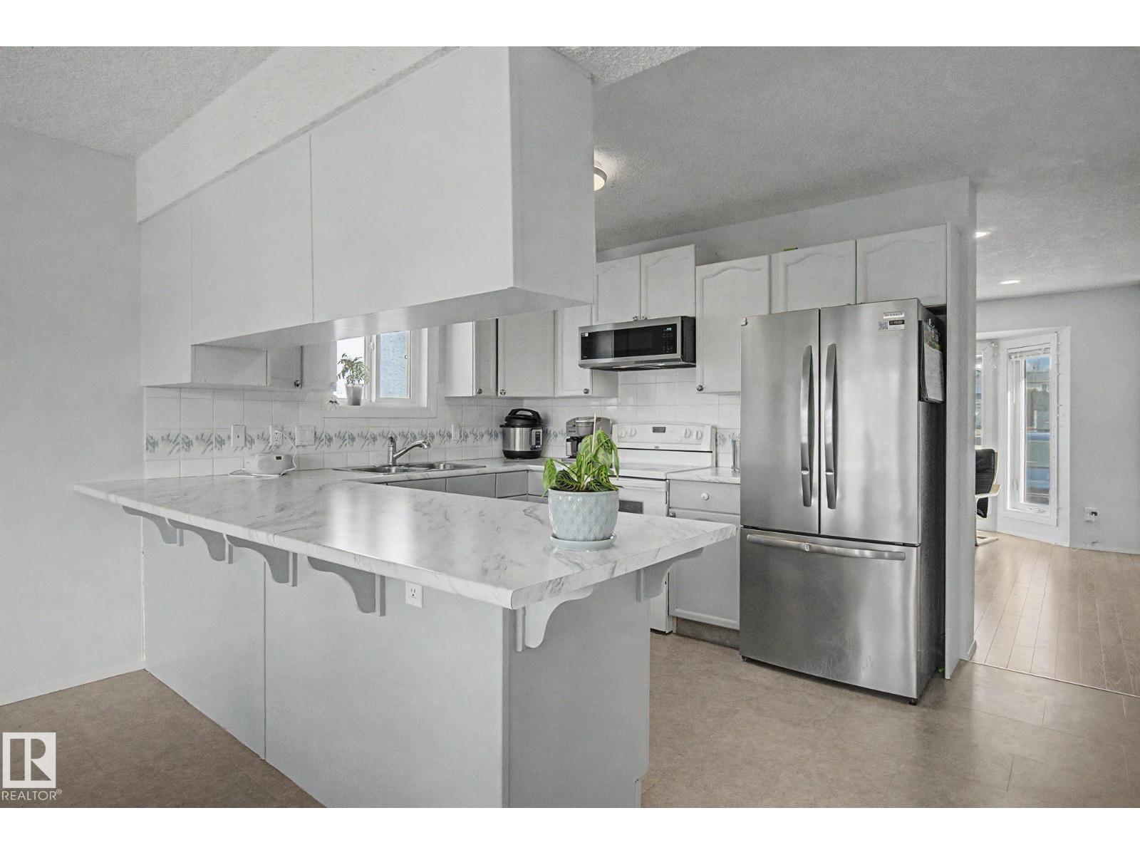 #141 5 ABERDEEN WY - 11