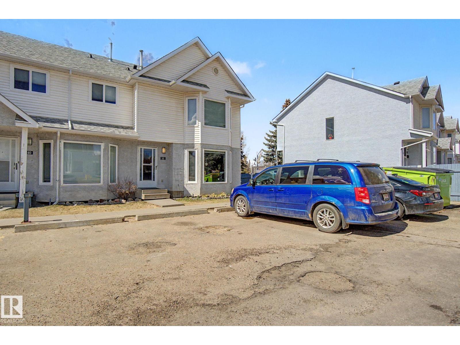 #141 5 ABERDEEN WY - 43