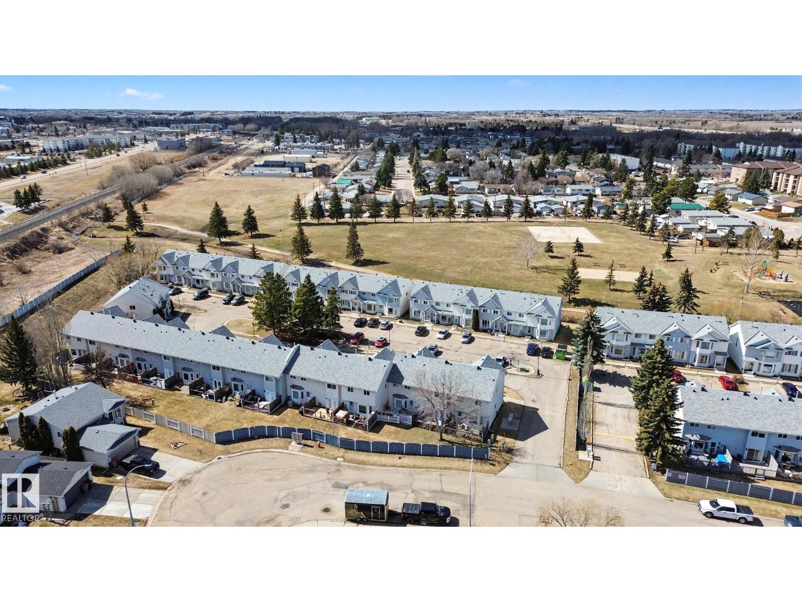 #141 5 ABERDEEN WY - 54