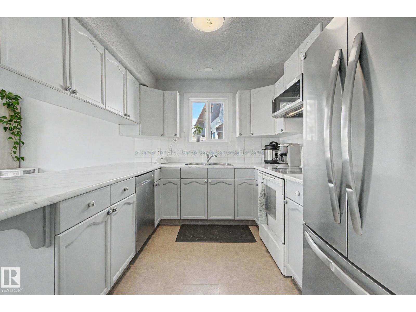 #141 5 ABERDEEN WY - 8