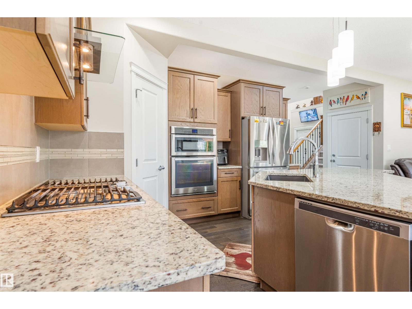 5907 19 AV SW - 16