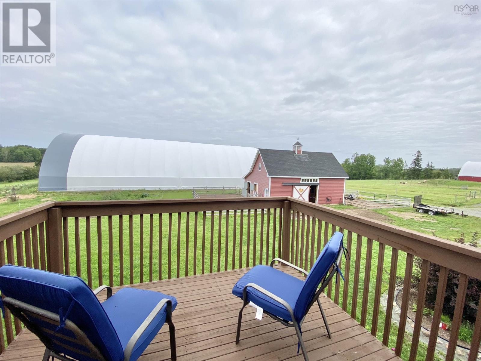 697 Belmont Road - 25