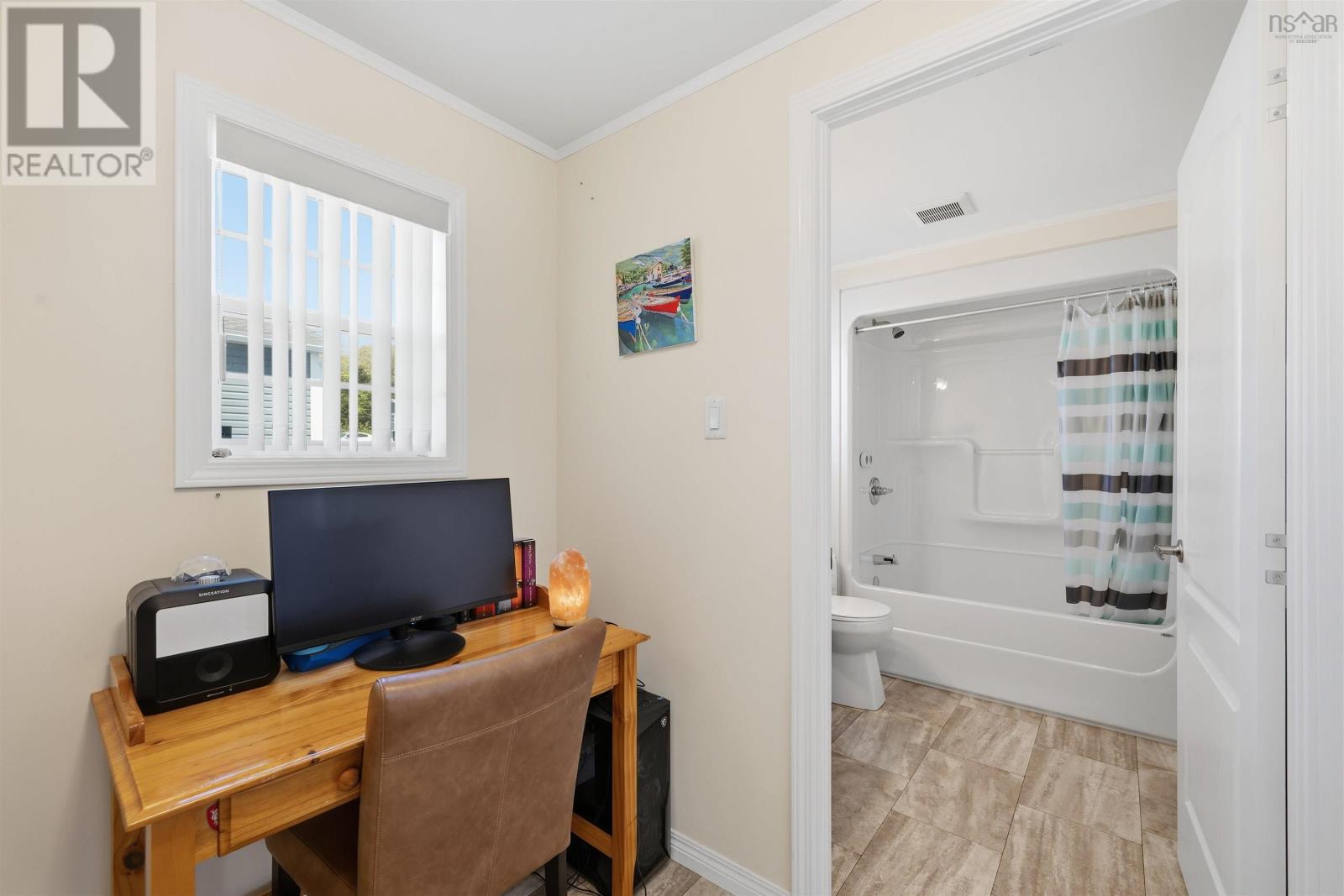 29 Seventh Street - 18
