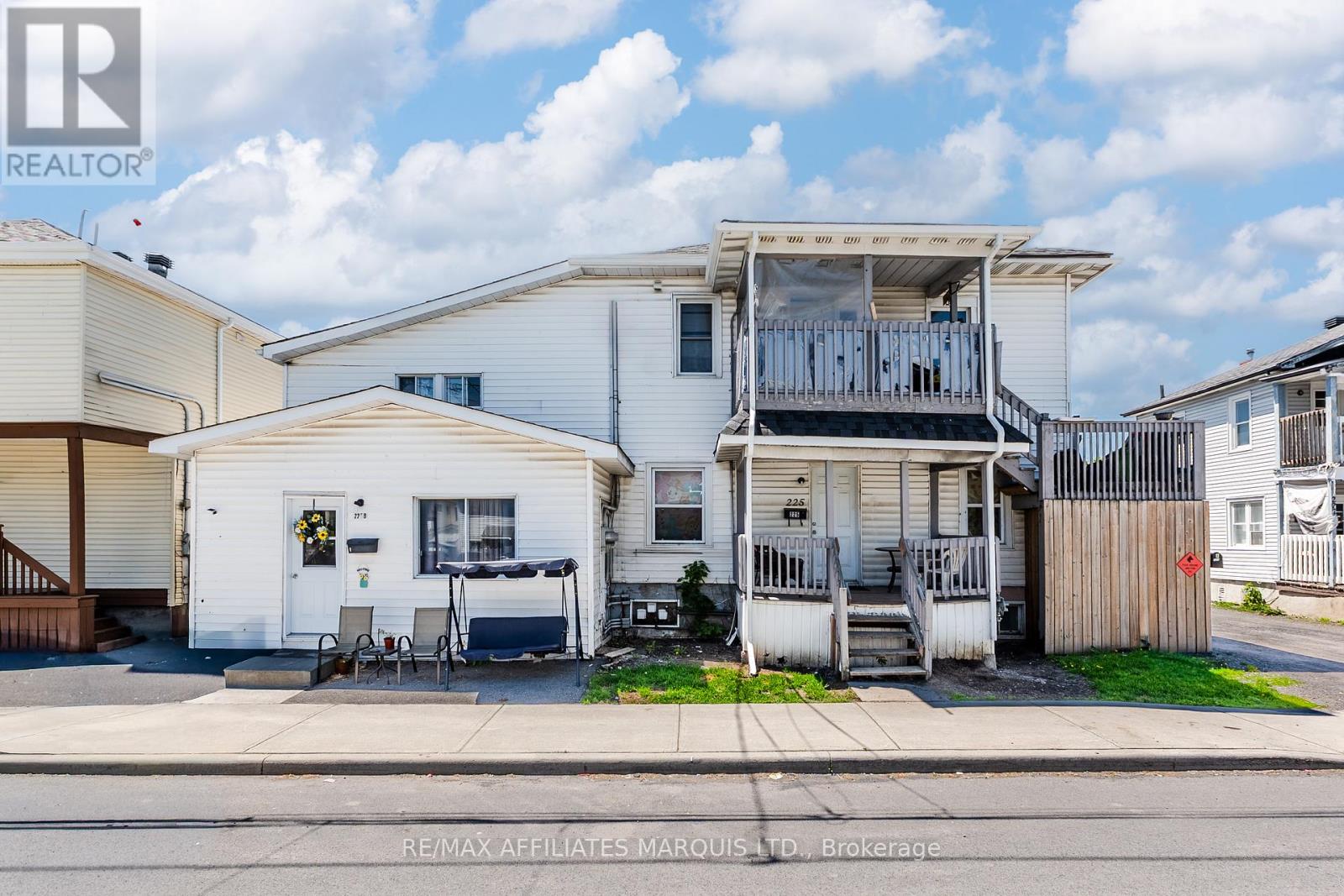 225 LOUISA STREET - 1